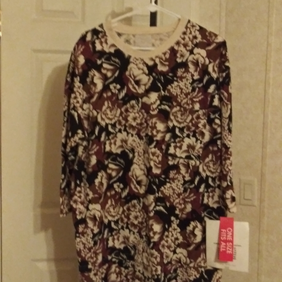 Long Shirt by Cool Wear - Picture 5 of 7